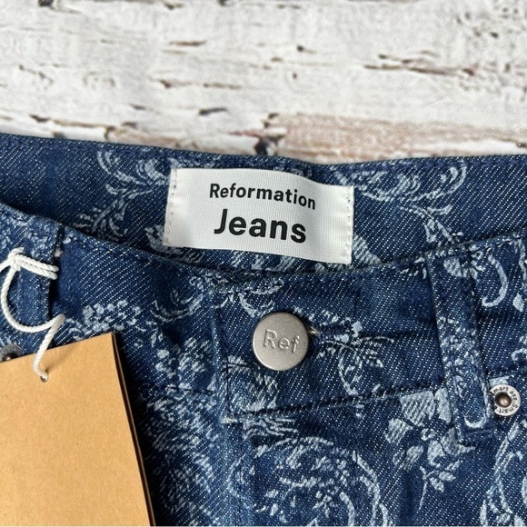 Reformation Cynthia High Rise Straight Jeans Size 26 - Picture 3 of 10